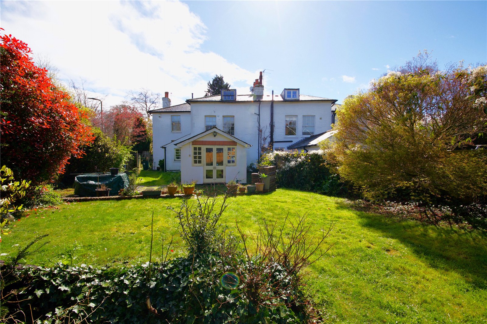 Ravenscroft Park, Statons