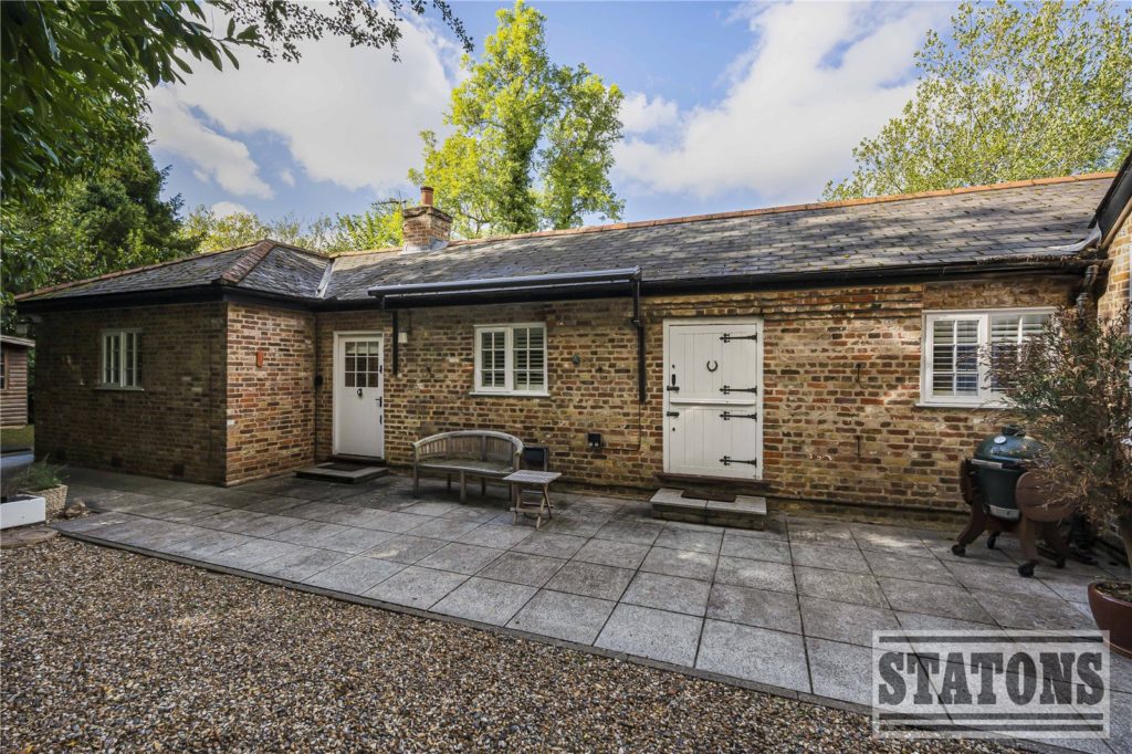 Dancers Lane, Bentley Heath