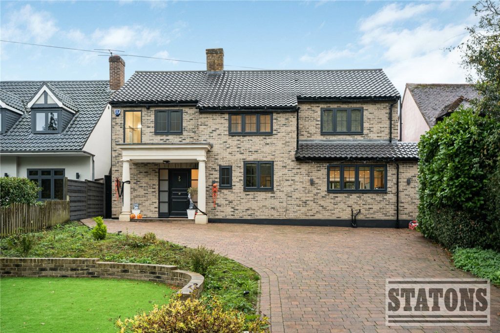 Tolmers Road, Cuffley