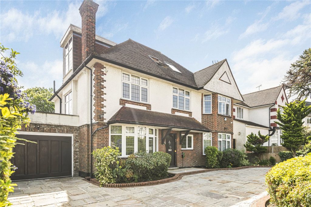 Chandos Avenue, Whetstone