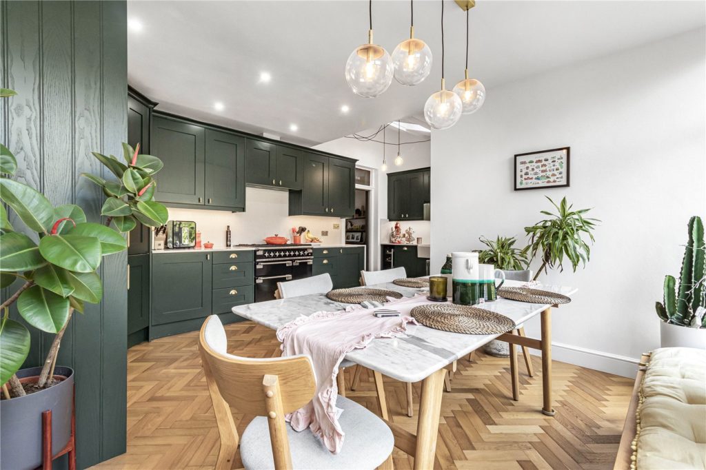 Crescent Road, Barnet