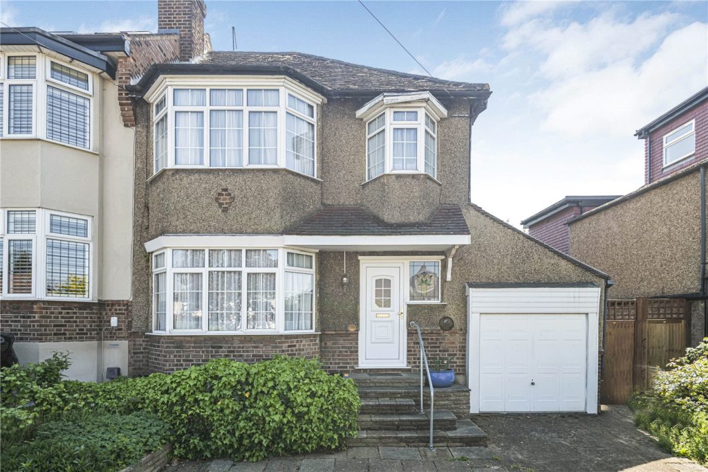 Cat Hill, Barnet