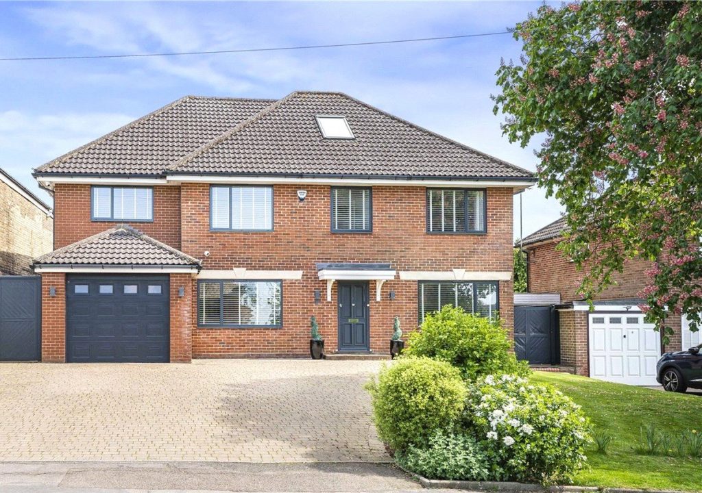 Heath Road, Potters Bar