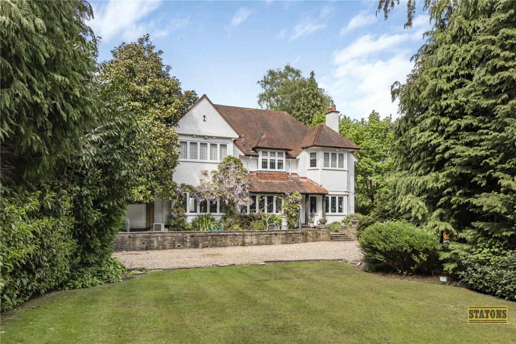 Camlet Way, Hadley Wood