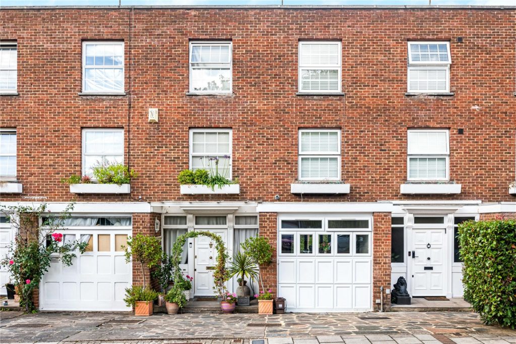 Baxendale, London