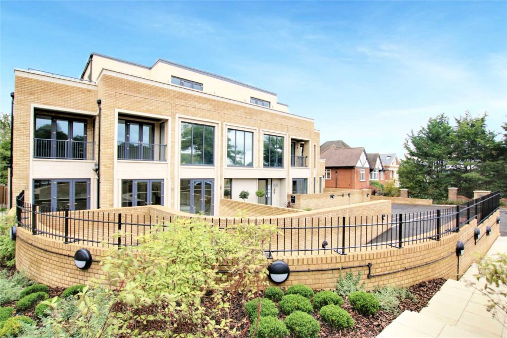 Cockfosters Road, Hadley Wood