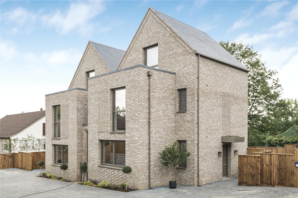 Magenta Close, 36 Park Road