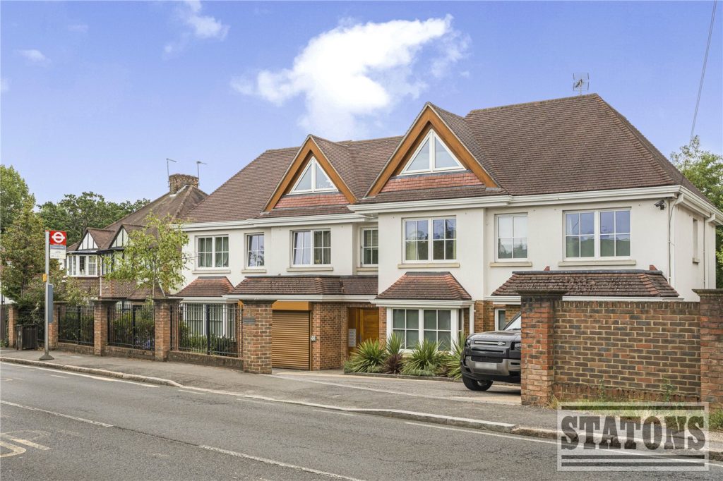 Totteridge Lane, London