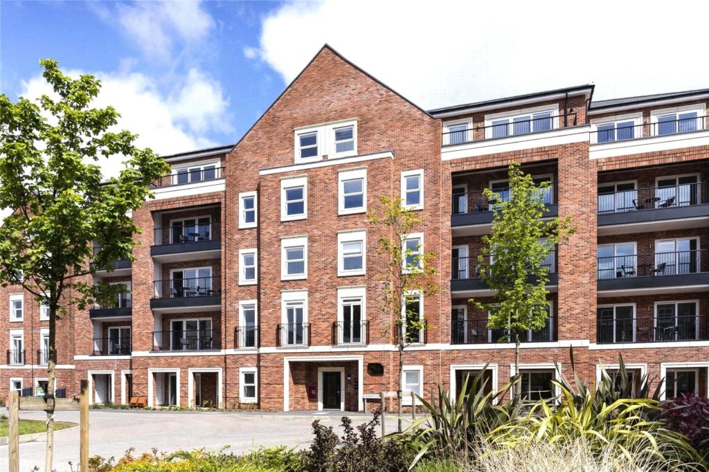 Burr Court, 37 Toye Avenue