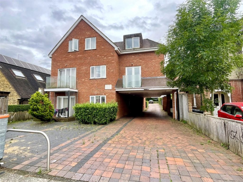 Leicester Road, New Barnet
