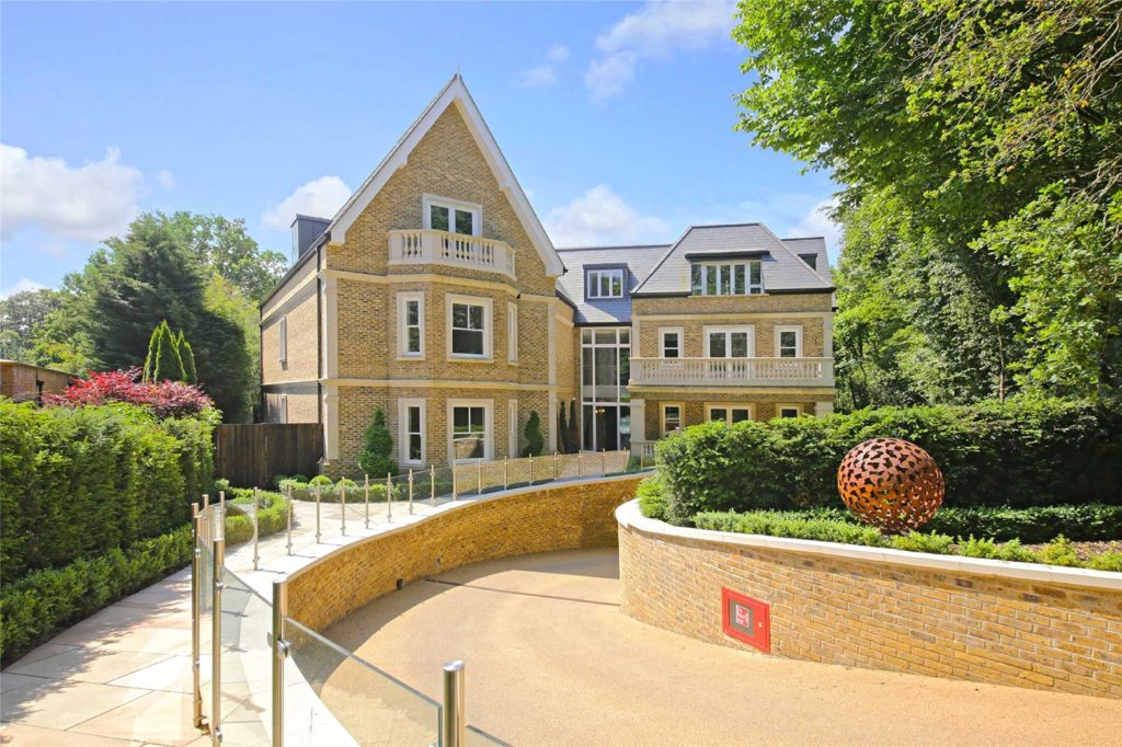 Camlet Way, Hadley Wood