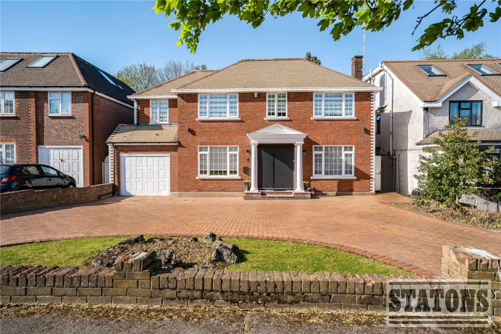 Kingwell Road, Hadley Wood