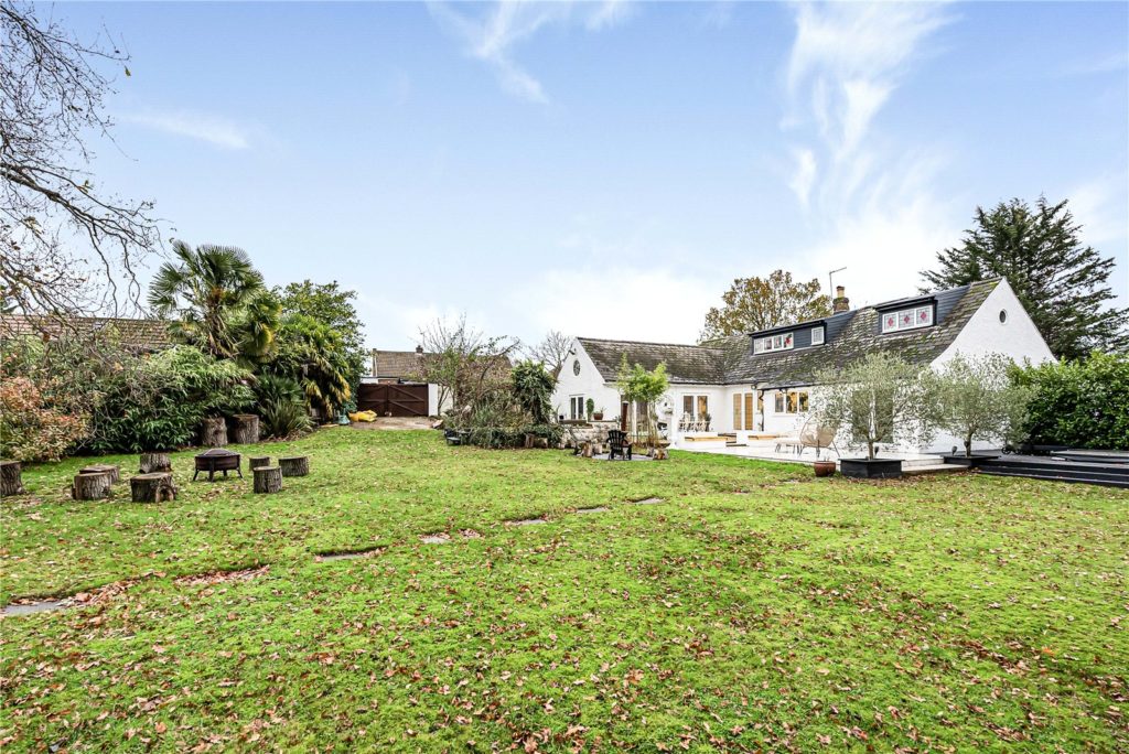 Bulls Cross Ride, Hertfordshire