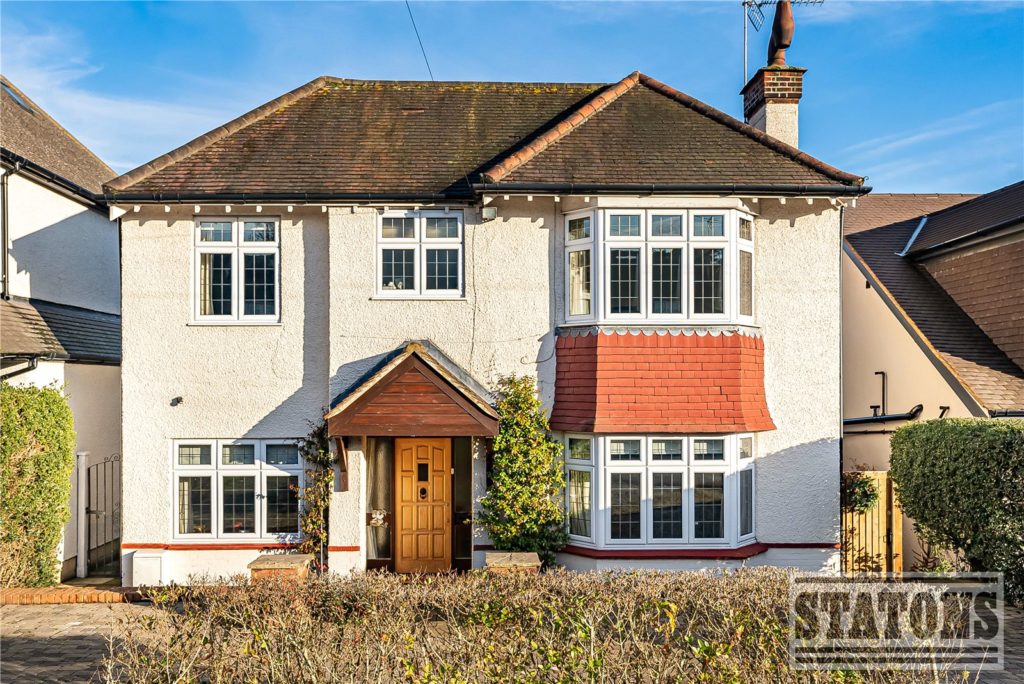The Meadway, Cuffley