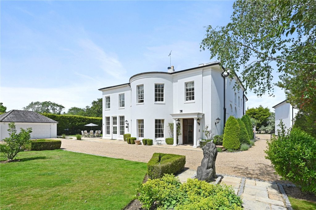 Kentish Lane, Brookmans Park