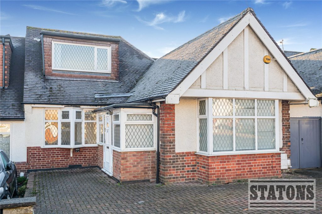 Milton Avenue, Barnet