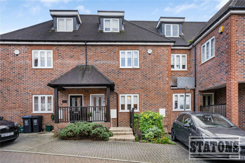 Green Close, Brookmans Park