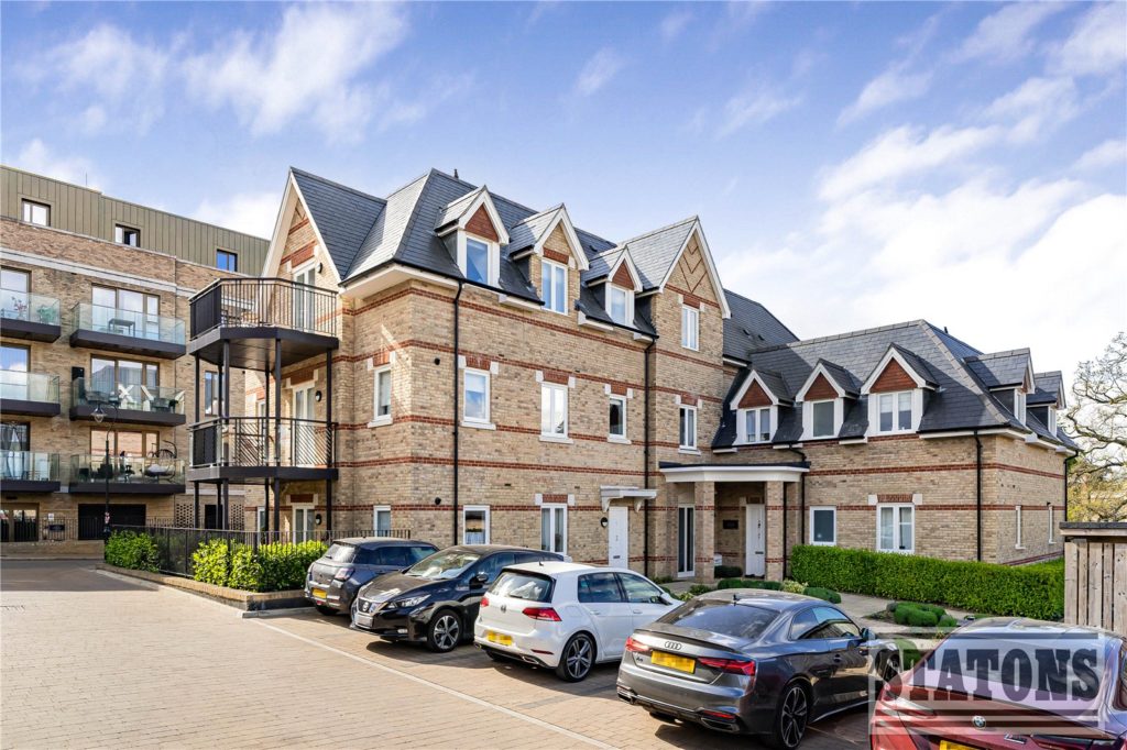 Trento Mews, Barnet