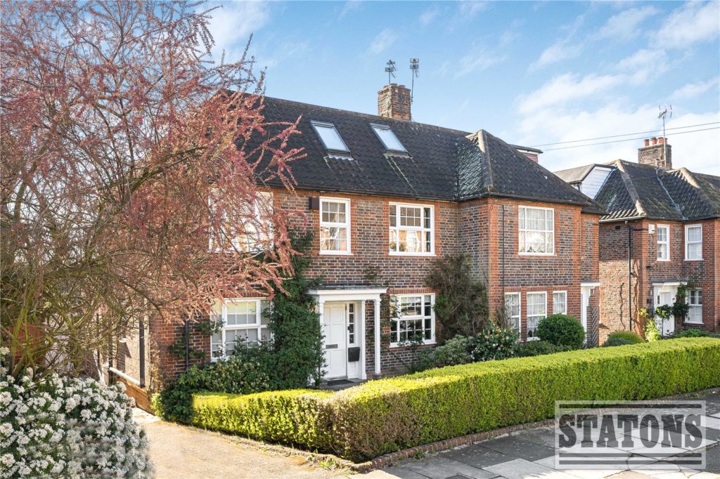 Southway, Totteridge