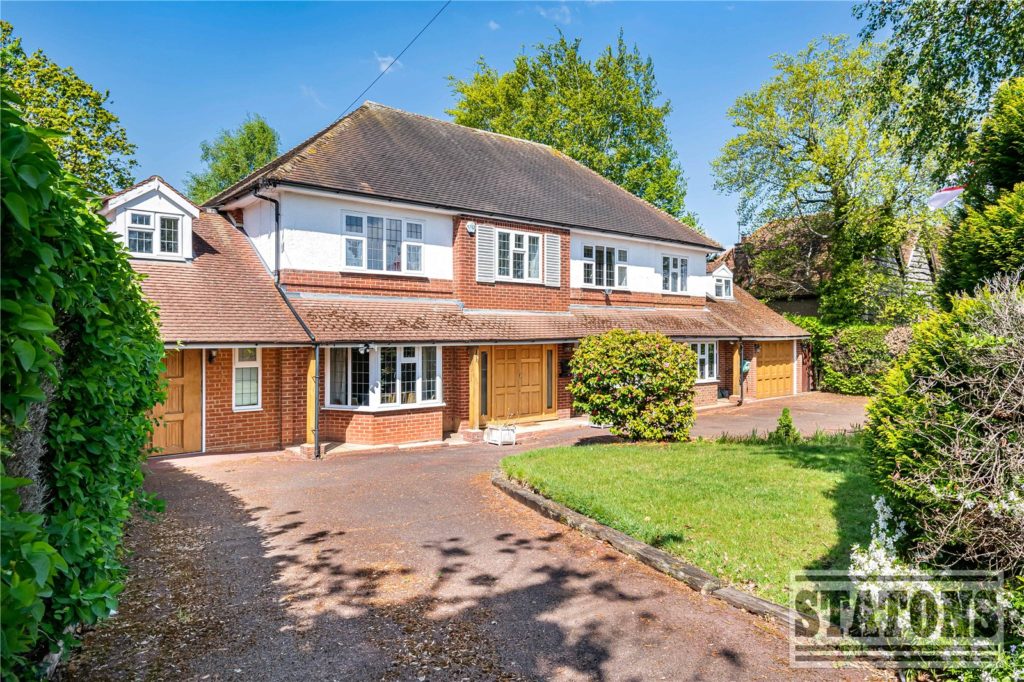 East Ridgeway, Cuffley