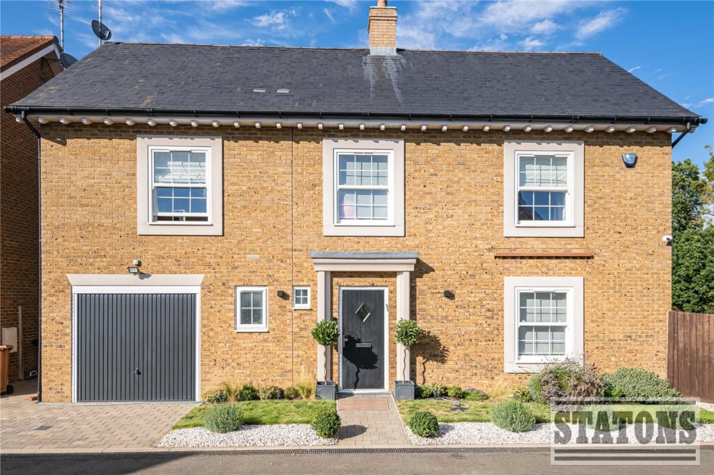 Bentley Place, Bentley Heath