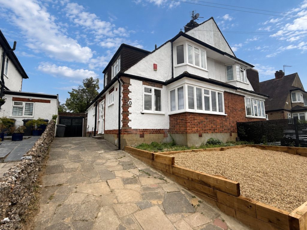 Oak Tree Drive, London