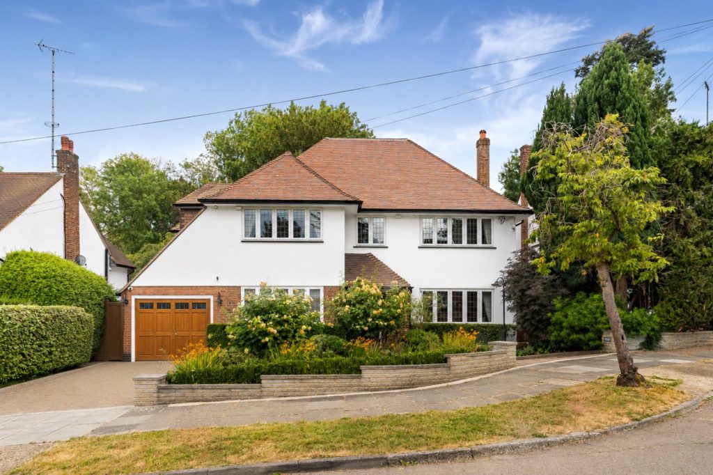 Priory Close, London